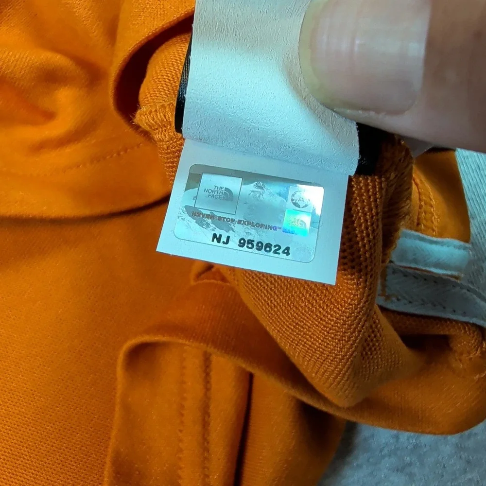 The North Face Mens Groveland FlashDry Polo Shirt Orange CEZ3V1Q 1/4 Zip Large